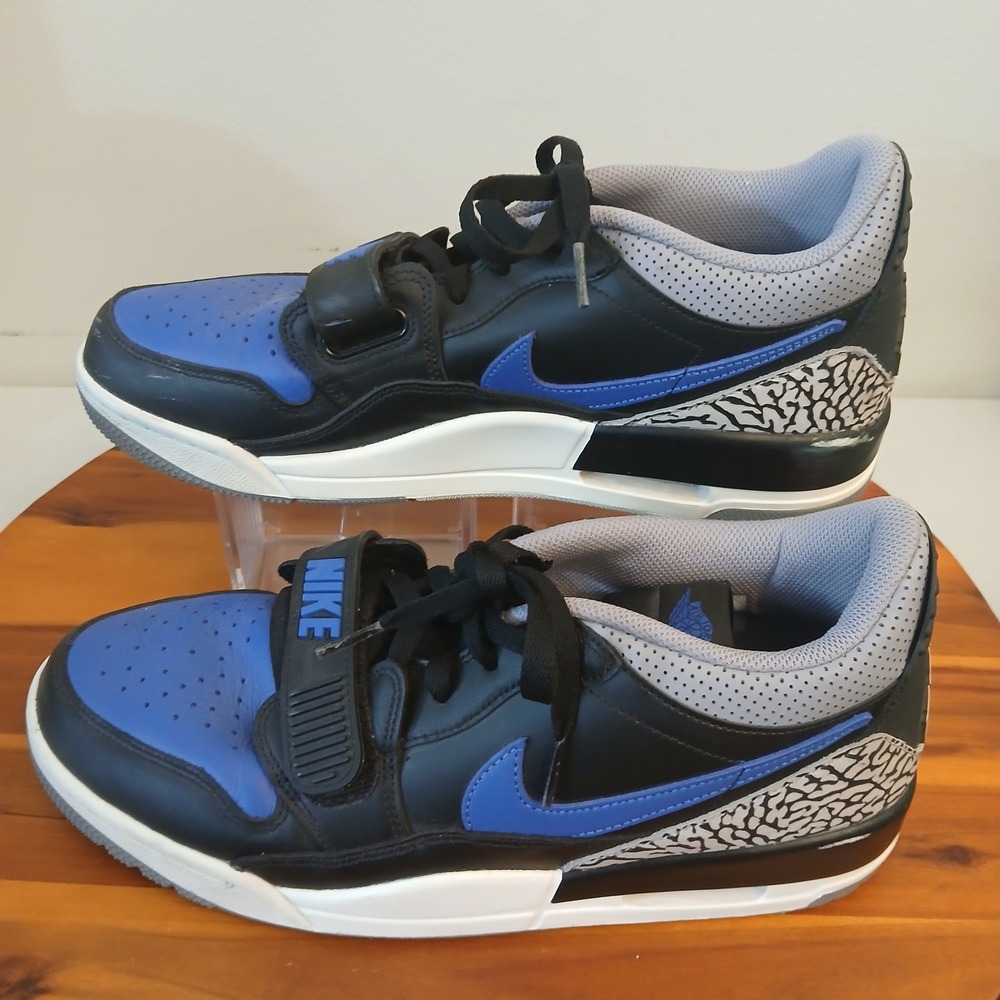Jordan Legacy 312 Low Mens 10.5 Black Blue Running Shoes Sneakers CD7069-041